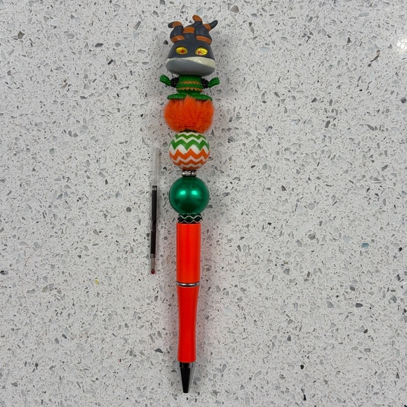 Harlequin Demon Doorables Pen with extra ink - Picture 2 of 3